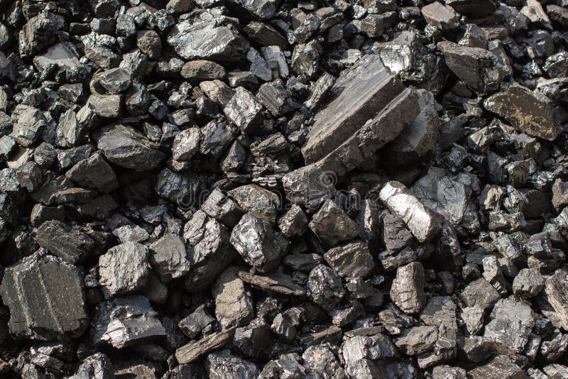 Каменный уголь фото. Stone Coal pile. Каменный уголь и алмаз