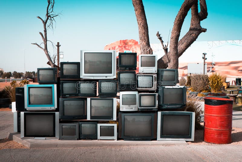 Pile Of Tvs pile-of-tvs