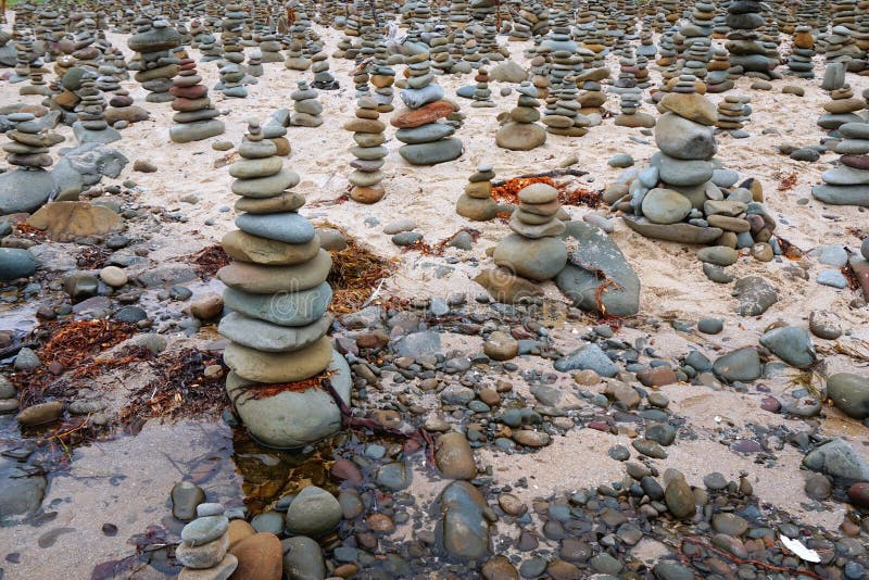 Piles de roche, grande route d'océan, Victoria, Australie photographie stock libre de droits Piles de roche, grande route d'océan, Victoria, Australie photographie stock libre de droits
