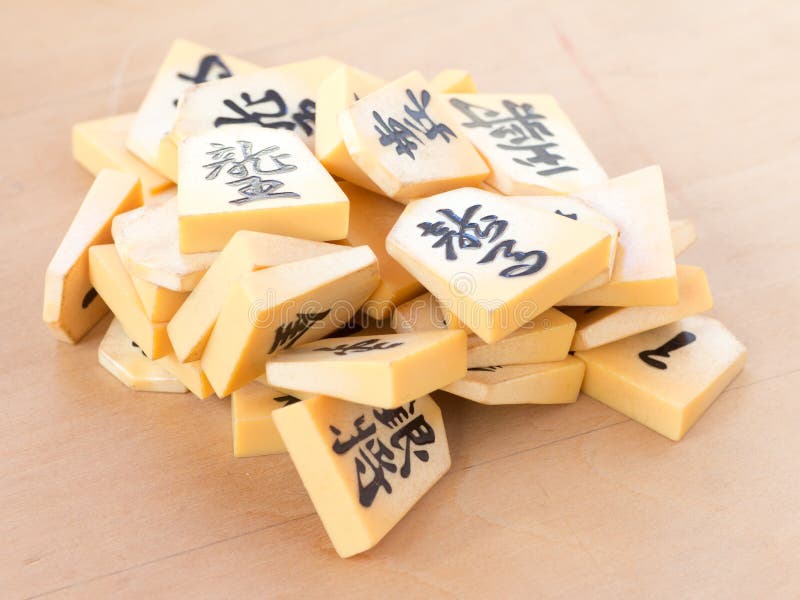 Jogo De Xadrez Japonês (Shogi) Imagem de Stock - Imagem de soldado,  inteligente: 13482145