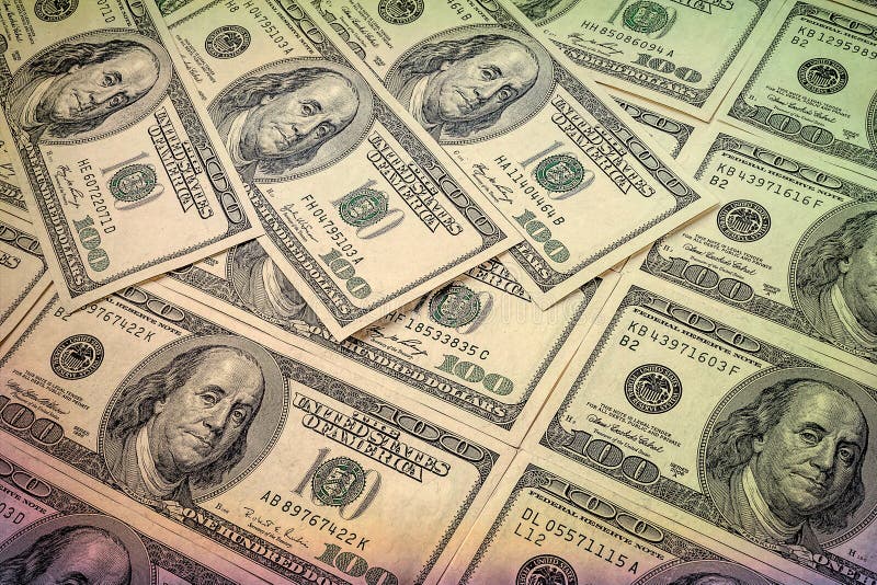 Pilha de notas de dez dólares do fundo da moeda dos estados unidos