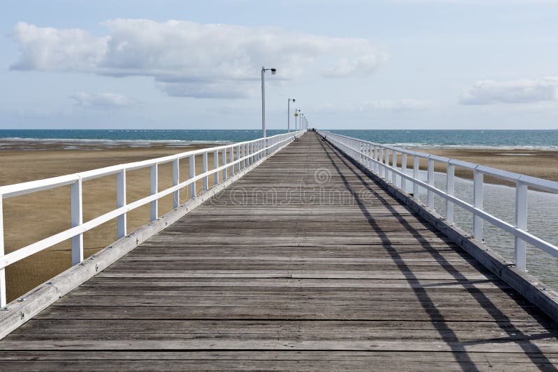 Pilier d'Urangan en Harvey Bay photographie stock Pilier d'Urangan en Harvey Bay photographie stock