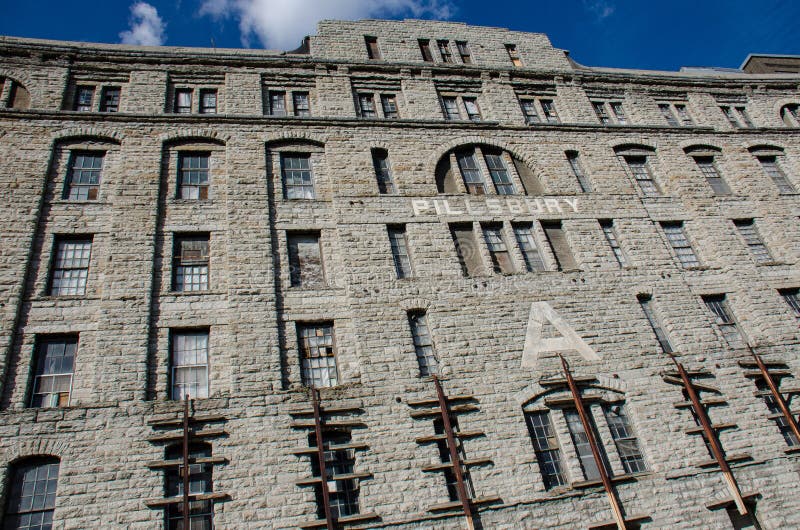 MINNEAPOLIS, MN: Artistic view of the Pillsbury A Mill building in downtown Minneapolis, in the Marcy-Holmes Neighborhood. This was once the largest flour mill in the world. MINNEAPOLIS, MN: Artistic view of the Pillsbury A Mill building in downtown Minneapolis, in the Marcy-Holmes Neighborhood. This was once the largest flour mill in the world.