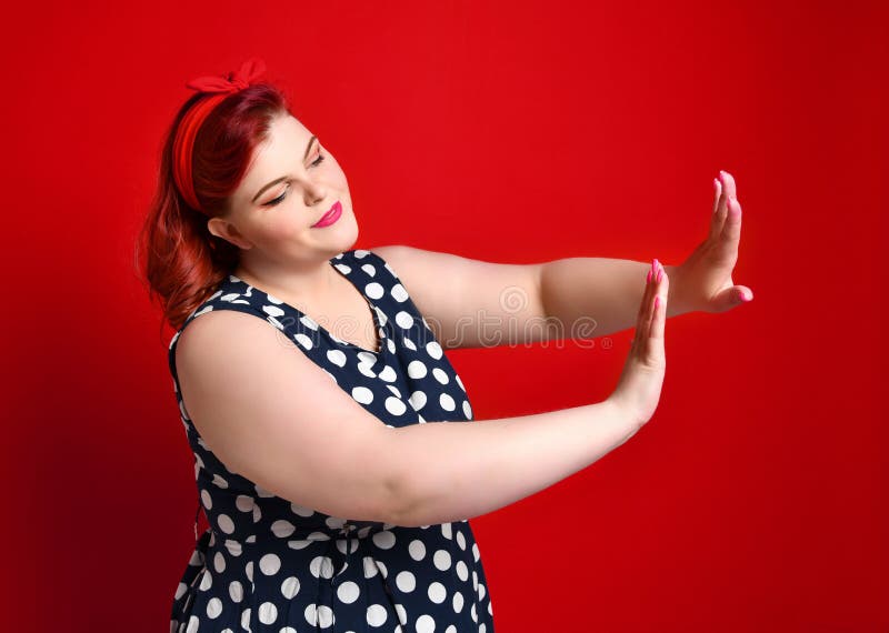 pin up girl style plus size