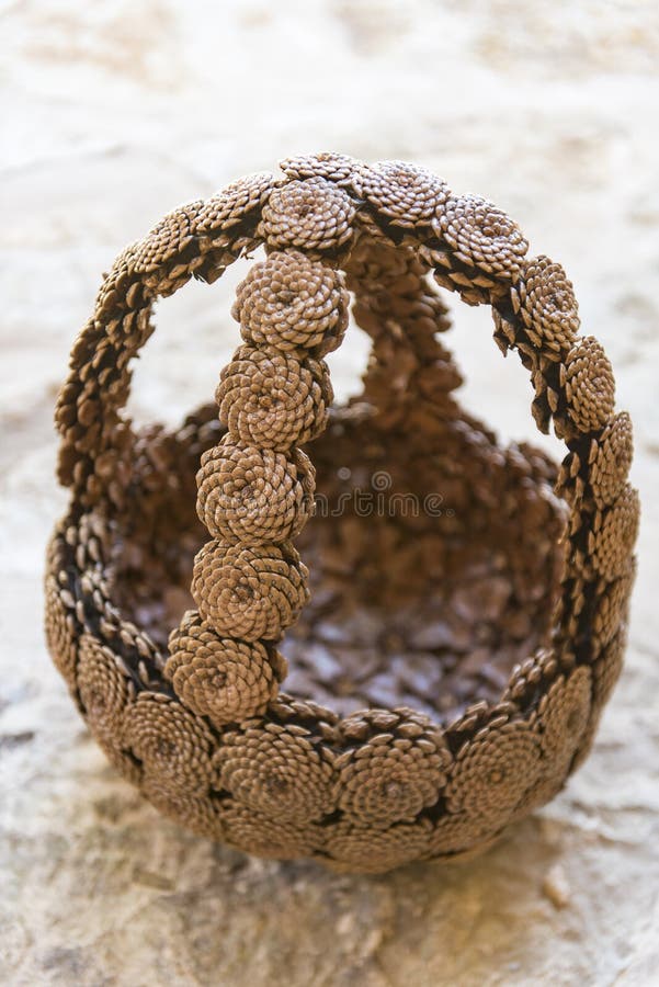 Blue-Gray Pine Cones in basket Pine cone decorations, Pine cone crafts, Pine con