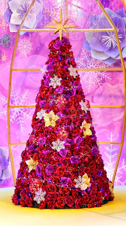 Christmas tree bokeh stock image. Image of lights, shapes 104406593