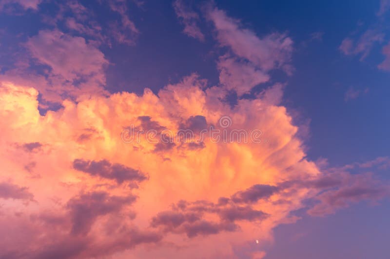 Pink Sky, Evening Dusk Cloud on Sunset, Idyllic Nature Cloud,dramatic ...