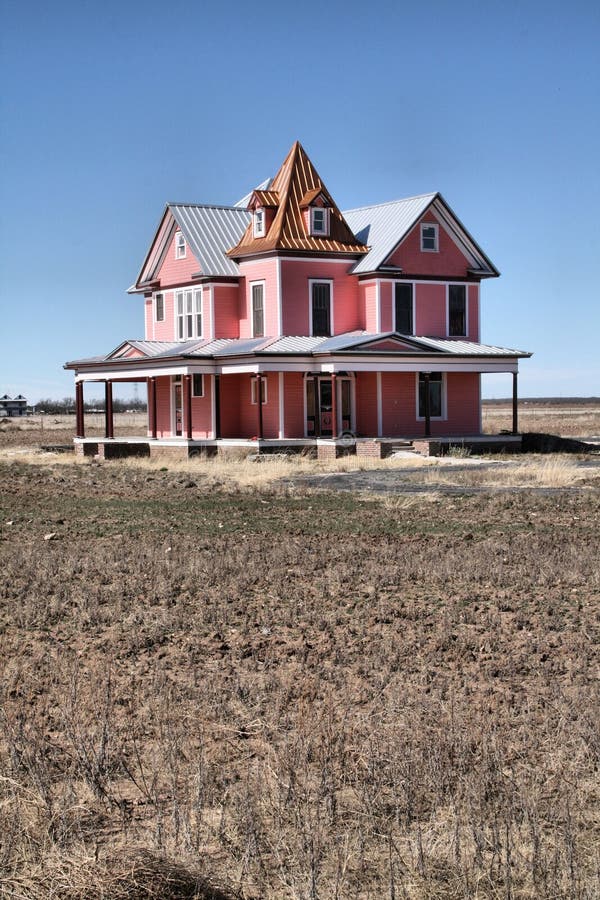 6+ Pink victorian home Free Stock Photos StockFreeImages