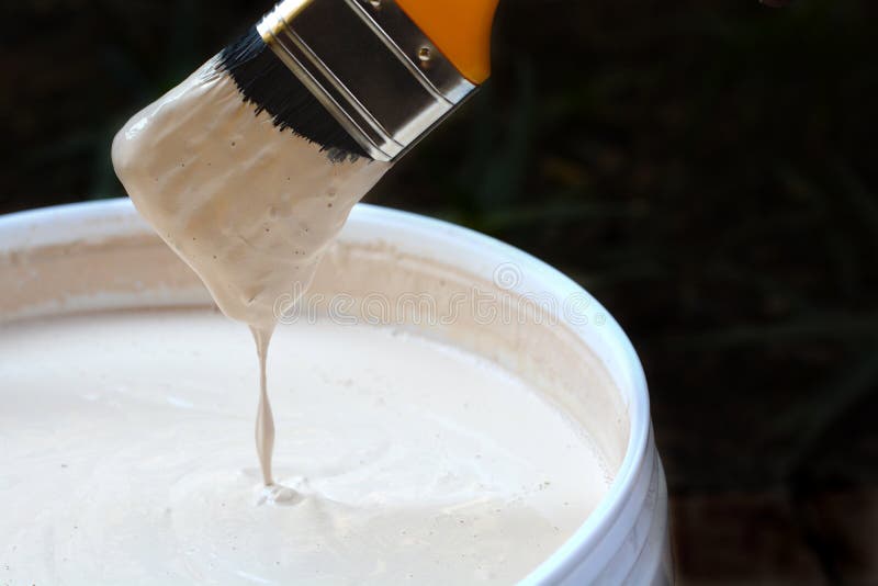 El Color Salpica De La Tinta Aislada En Fondo Negro Pintura Abstracta