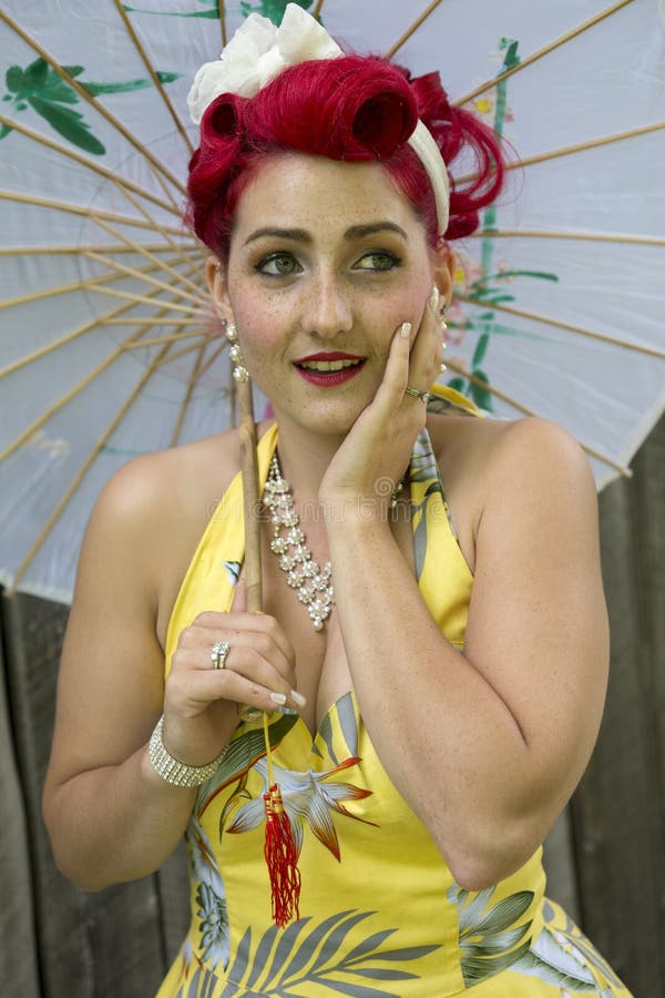 Pin-up vrouw - retro stijl stock fotografie