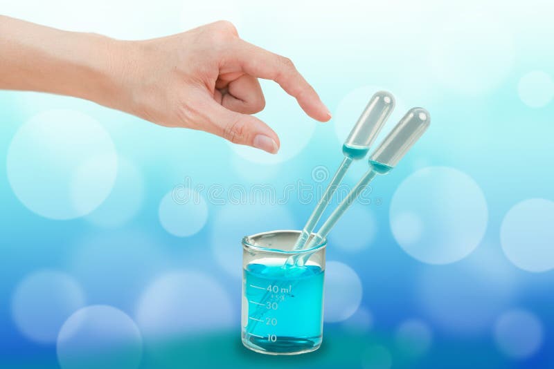 Pipette in glass beaker stock image. Image of drop, fluid 20916005