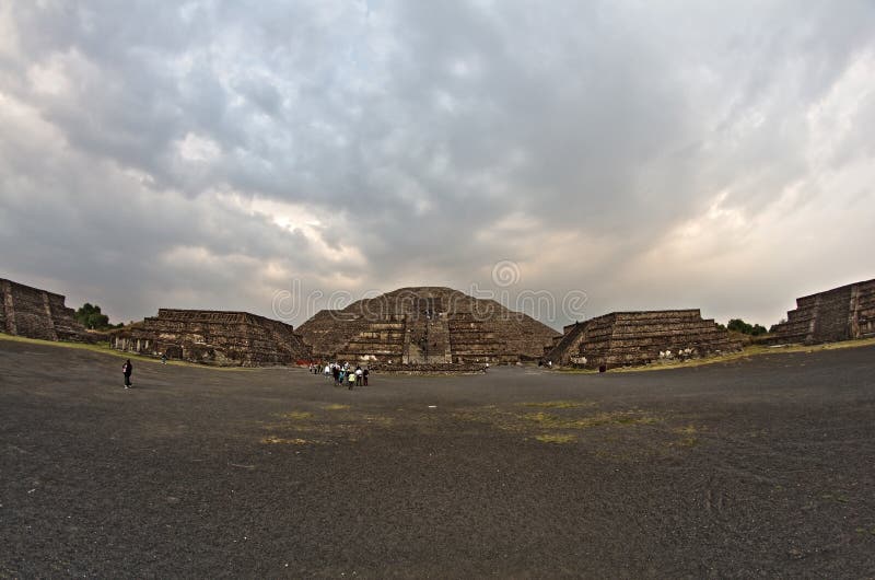 Pirámides de Teotihuacan foto de archivo Pirámides de Teotihuacan foto de archivo