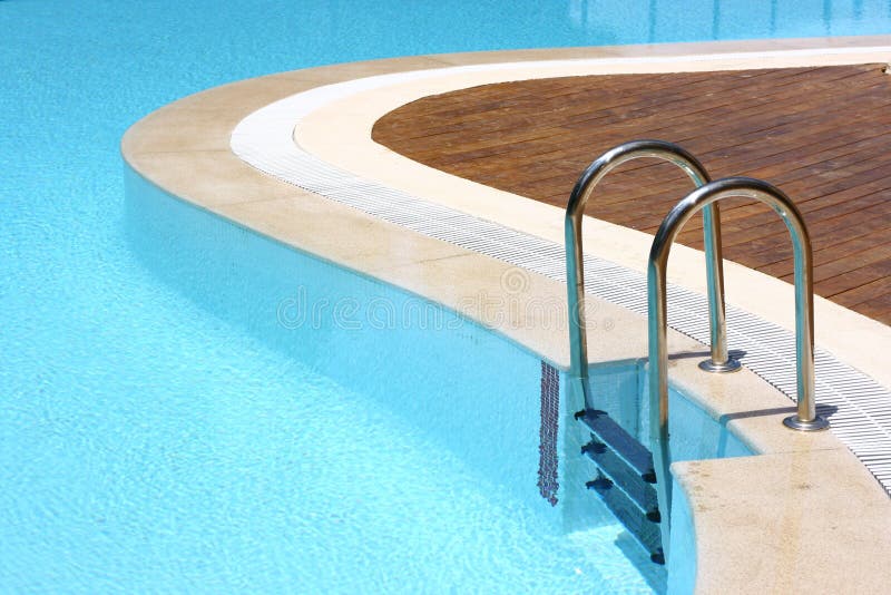 Piscine de ressource photographie stock