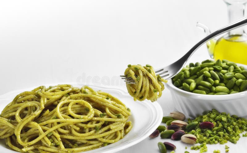 Pistachio pesto pasta