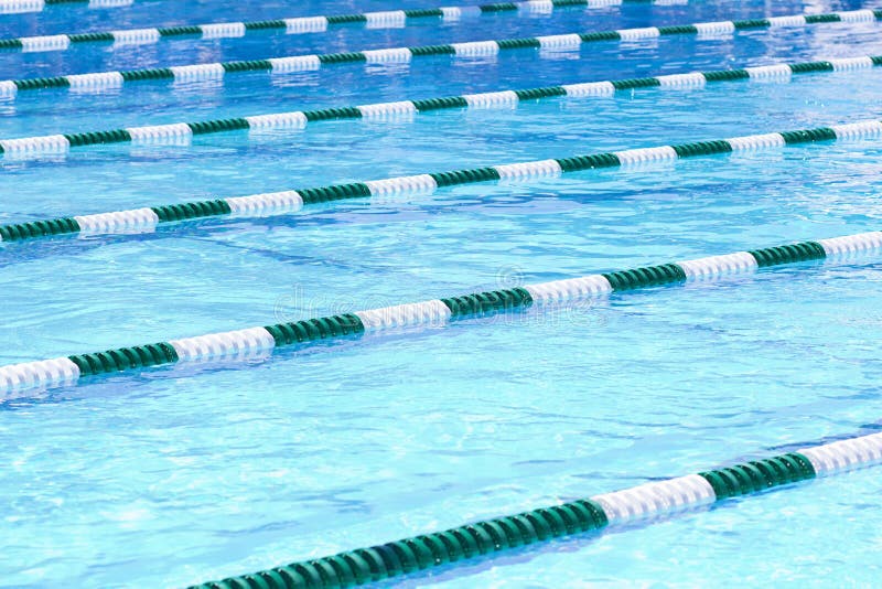 Pistas da piscina foto de stock Pistas da piscina foto de stock