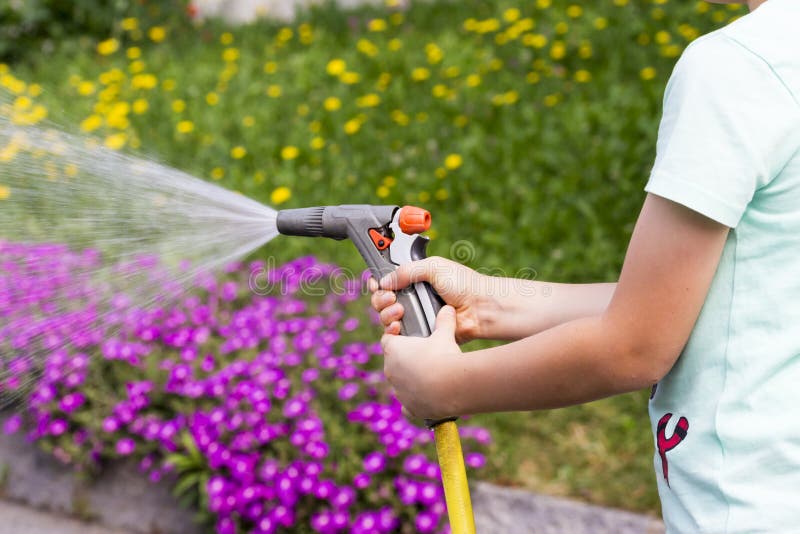 Pistol for garden irrigation