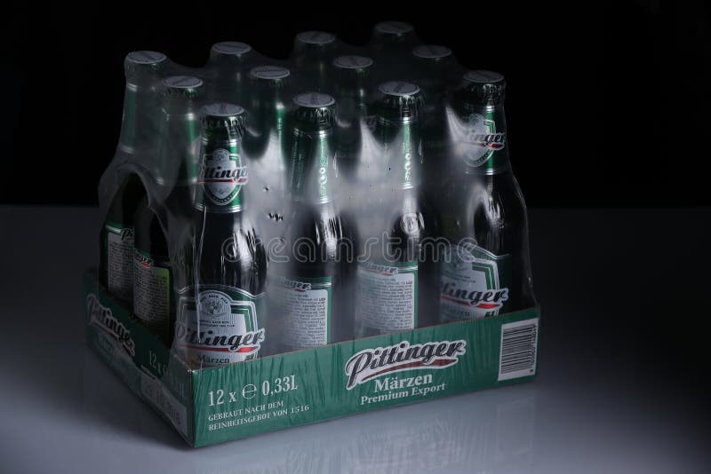 Pittinger Marzen Beer, Black Background Editorial Photo Image of beers, bottle 117891031