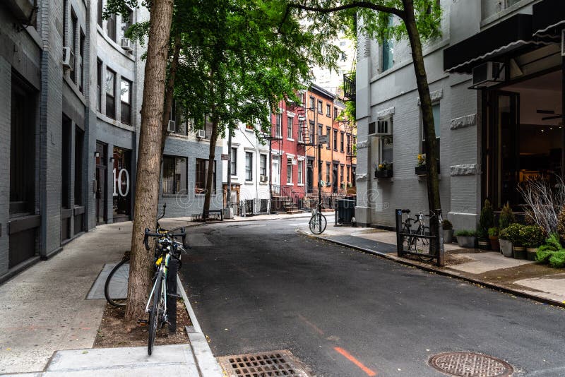 Pittoresk gatasikt i den Greenwich byn, New York royaltyfria bilder Pittoresk gatasikt i den Greenwich byn, New York royaltyfria bilder