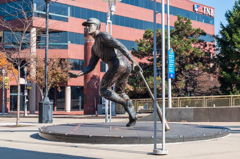 Pittsburgh, Pennsylvania, USA 11/7/20 The Roberto Clemente statue on Federal Street outside of PNC Park