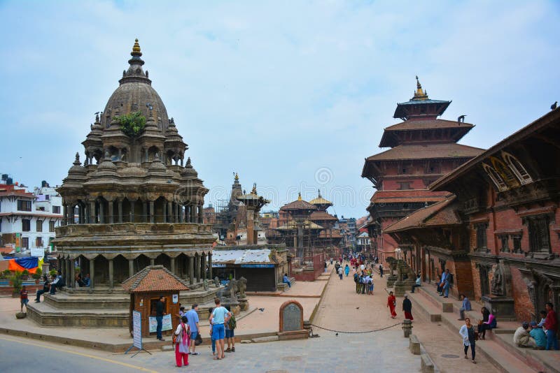 PIĘKNY widok Patan Durbar kwadrat w Lalitpur, Nepal KATHMANDU NEPAL, PAŹDZIERNIK - 10, 2016 - fotografia stock PIĘKNY widok Patan Durbar kwadrat w Lalitpur, Nepal KATHMANDU NEPAL, PAŹDZIERNIK - 10, 2016 - fotografia stock
