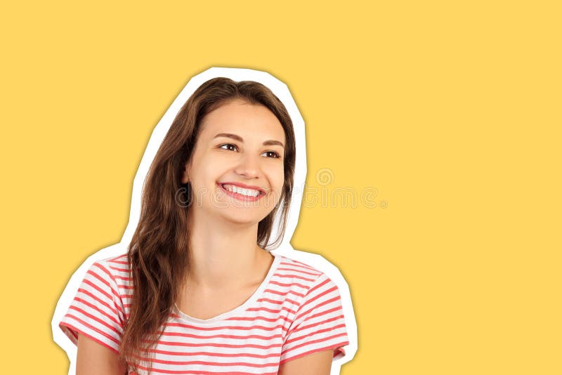Piękna uśmiechnięta dziewczyna z czystą skórą i naturalnym makijażem emocjonalna dziewczyna Styl kolażu czasopisma z modnym kolor obraz stock Piękna uśmiechnięta dziewczyna z czystą skórą i naturalnym makijażem emocjonalna dziewczyna Styl kolażu czasopisma z modnym kolor obraz stock