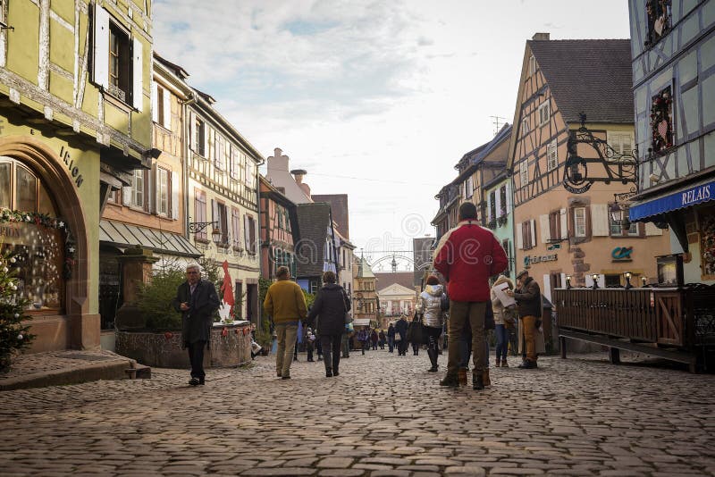 Piękna wioska riquewihr, Francja zdjęcia stock