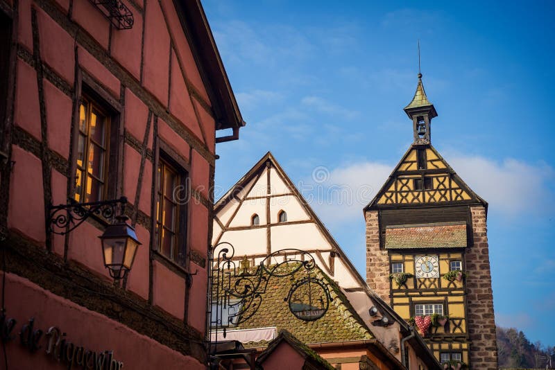 Piękna wioska riquewihr, Francja fotografia stock