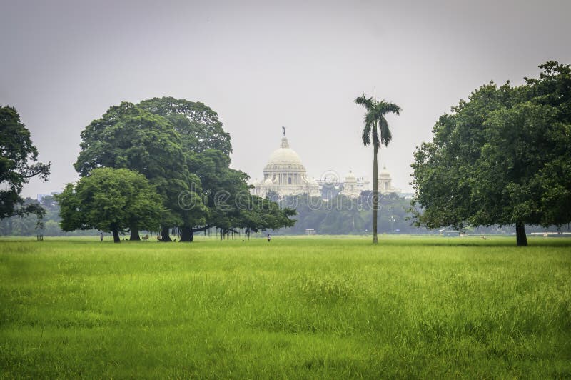 Piękny wizerunek Wiktoria pomnika kłapnięcie od odległości, od Moidan, Kolkata, Calcutta, Zachodni Bengalia, India zdjęcia stock Piękny wizerunek Wiktoria pomnika kłapnięcie od odległości, od Moidan, Kolkata, Calcutta, Zachodni Bengalia, India zdjęcia stock