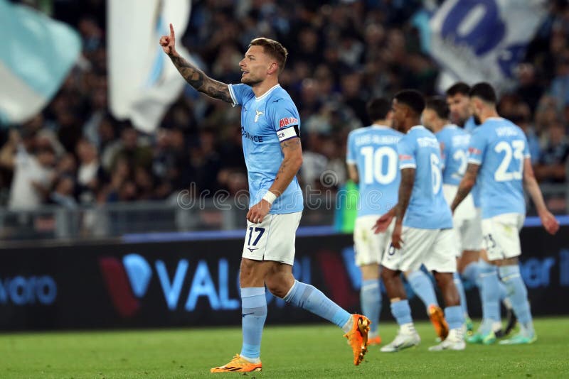 Piłka nożna : serie a 2022 2023 mecz piłki nożnej ss lazio vs lecce na stadionie olimpijskim w rzymie zdjęcie stock