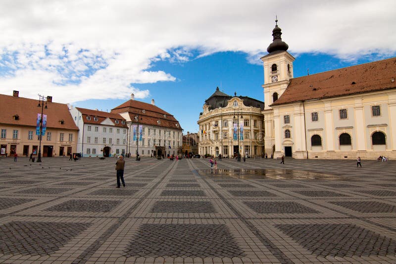 Place grande du marché, Sibiu, Roumanie photo libre de droits Place grande du marché, Sibiu, Roumanie photo libre de droits