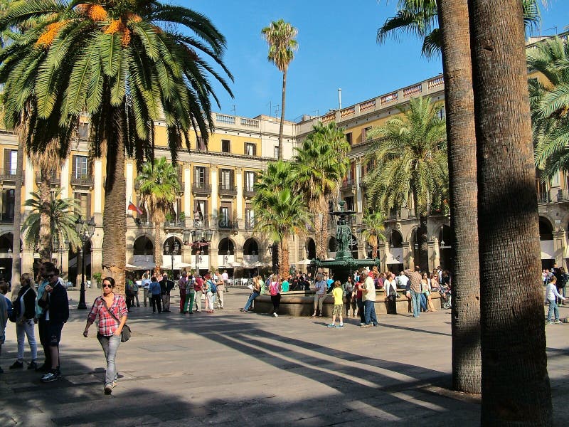 Place royale à Barcelone, Espagne images libres de droits Place royale à Barcelone, Espagne images libres de droits
