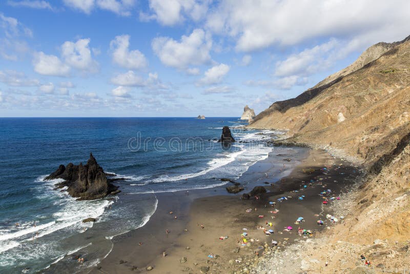 Plage de Benijo au nord de l'île de Ténérife photographie stock Plage de Benijo au nord de l'île de Ténérife photographie stock