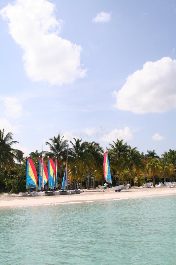 Plage de paradis naviguant III photos stock Plage de paradis naviguant III photos stock