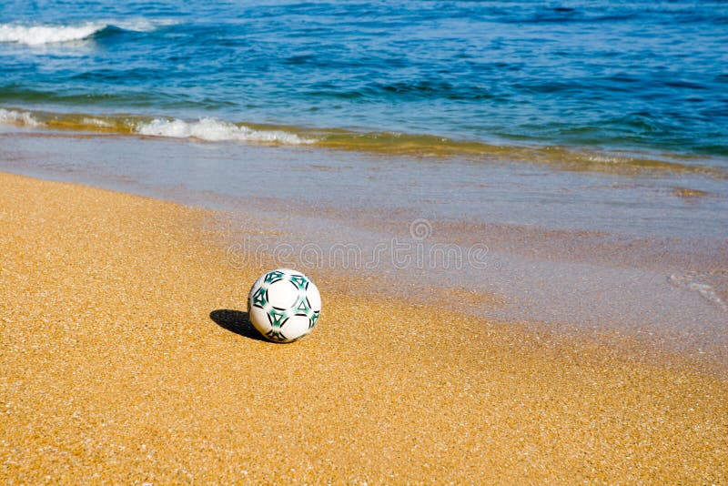 Plage et bille. photos stock Plage et bille. photos stock