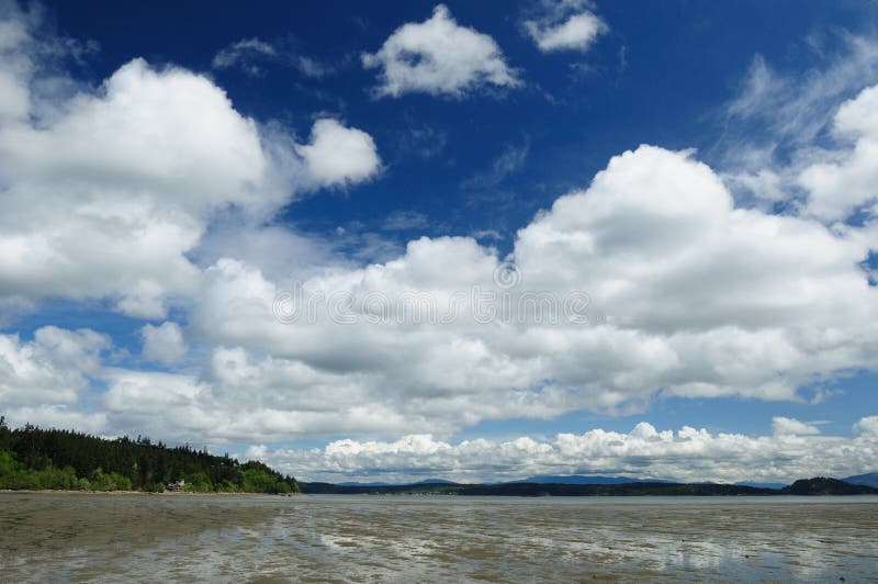 Plage et ciel images libres de droits Plage et ciel images libres de droits