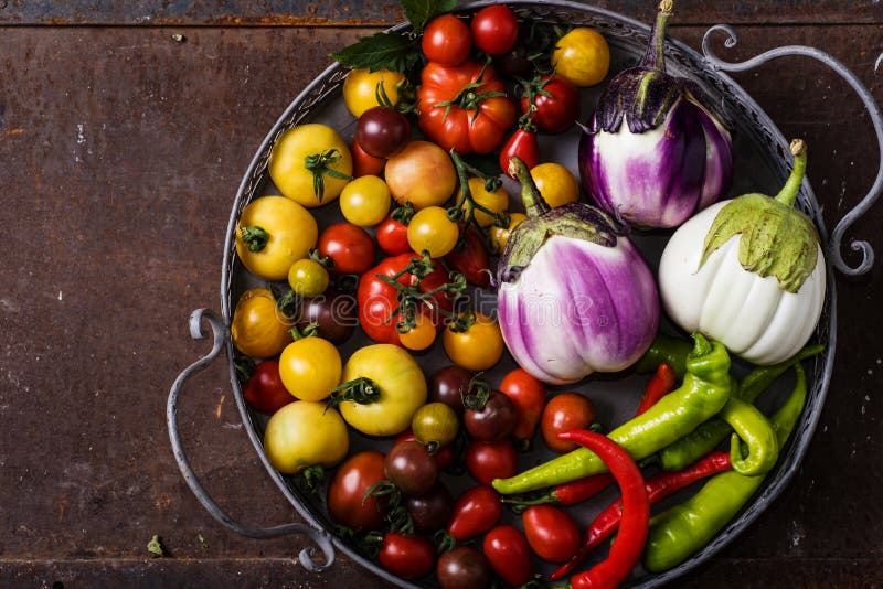 Variétés De Graines De Légumes Différentes Photo stock - Image du graine,  tomates: 35337730