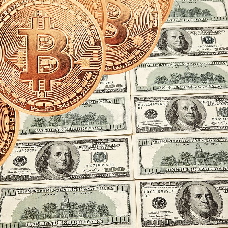 Plan rapproché d'or de Bitcoins photos libres de droits