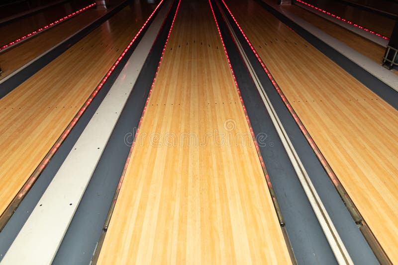 Plan rapproché de bowling vide photos libres de droits Plan rapproché de bowling vide photos libres de droits