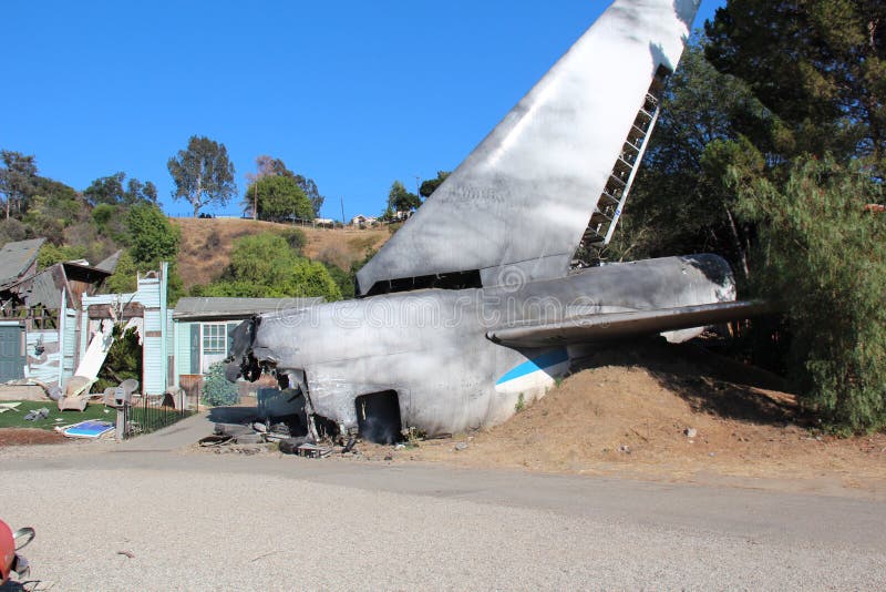 plane crash universal studio tour