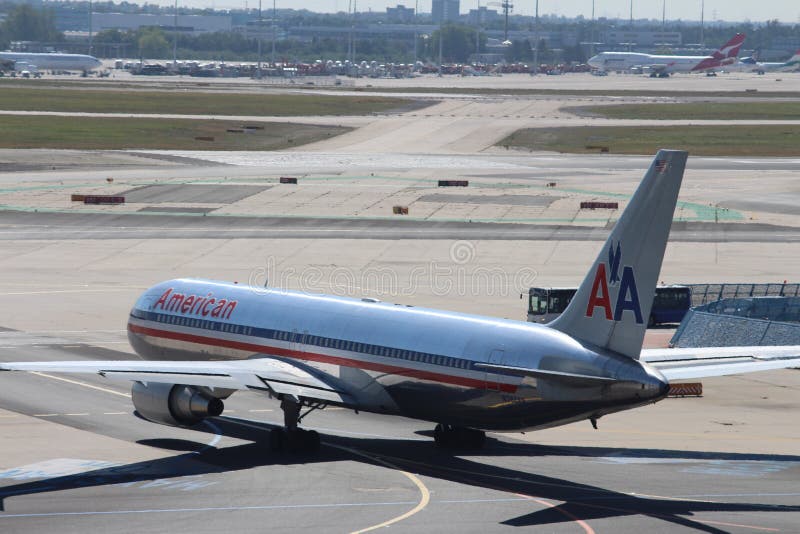 Planes at Frankfurt Airport