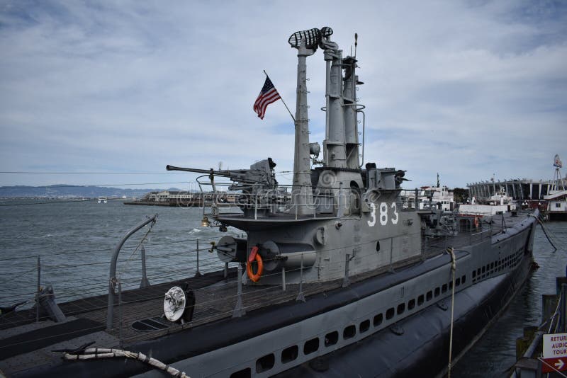 A plataforma de USS Pompanito, SS-383, 1 imagem de stock A plataforma de USS Pompanito, SS-383, 1 imagem de stock