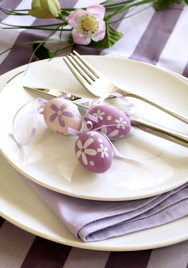 plates and easter eggs