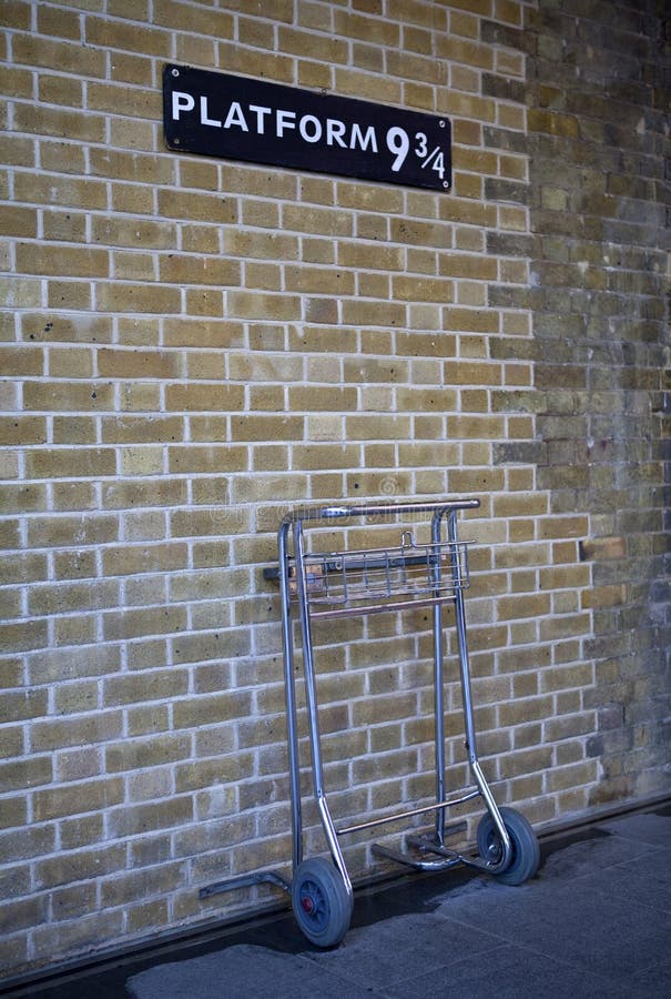 Platform 9 and 3/4 at Kings Cross Station