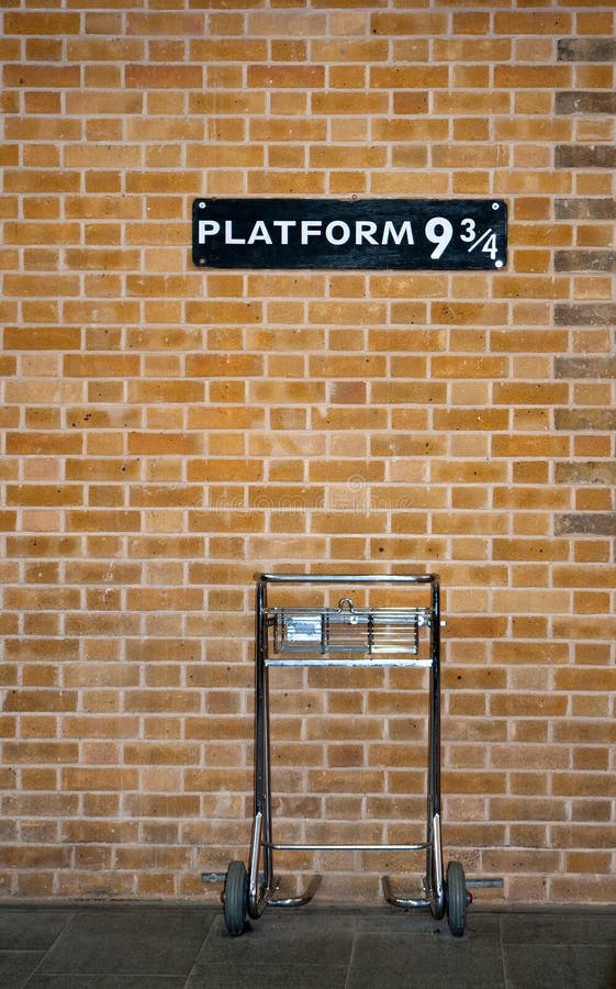 Old Platform 9 3/4. Old Platform 9 3/4