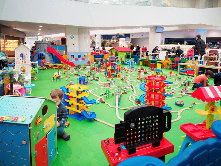 183 Mall Game Zone Stock Photos - Free & Royalty-Free Stock Photos from