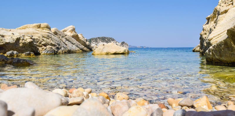 Playa de Marathias, isla de Zakynthos, Grecia foto de archivo libre de regalías Playa de Marathias, isla de Zakynthos, Grecia foto de archivo libre de regalías