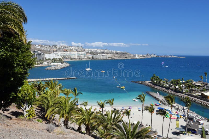 Playa de Mst del fel de Anfi, isla de Gran Canaria, España imagen de archivo libre de regalías Playa de Mst del fel de Anfi, isla de Gran Canaria, España imagen de archivo libre de regalías