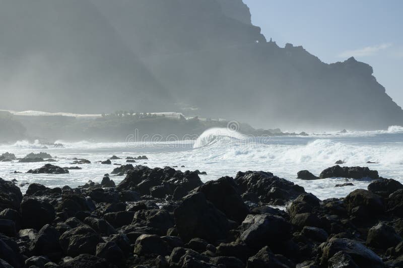 Playa de Rocky Costadel Buenavista, Tenerife, canario, España imágenes de archivo libres de regalías Playa de Rocky Costadel Buenavista, Tenerife, canario, España imágenes de archivo libres de regalías