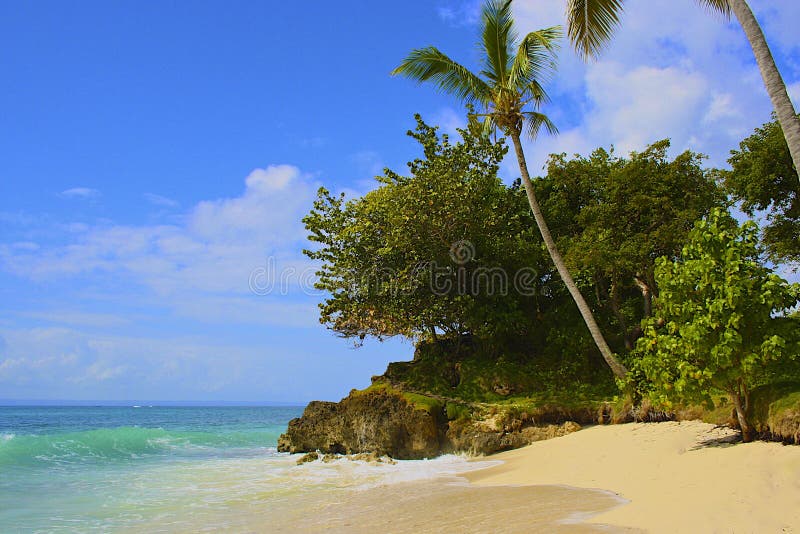 Playa del Caribe, isla de Samana, República Dominicana foto de archivo libre de regalías Playa del Caribe, isla de Samana, República Dominicana foto de archivo libre de regalías