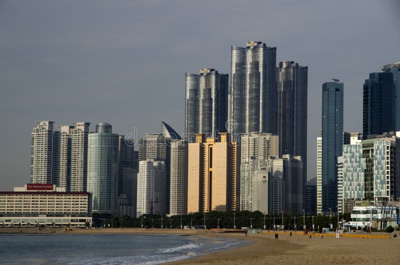 Playa moderna Busán Corea de Haeundae de la arquitectura fotografía de archivo Playa moderna Busán Corea de Haeundae de la arquitectura fotografía de archivo